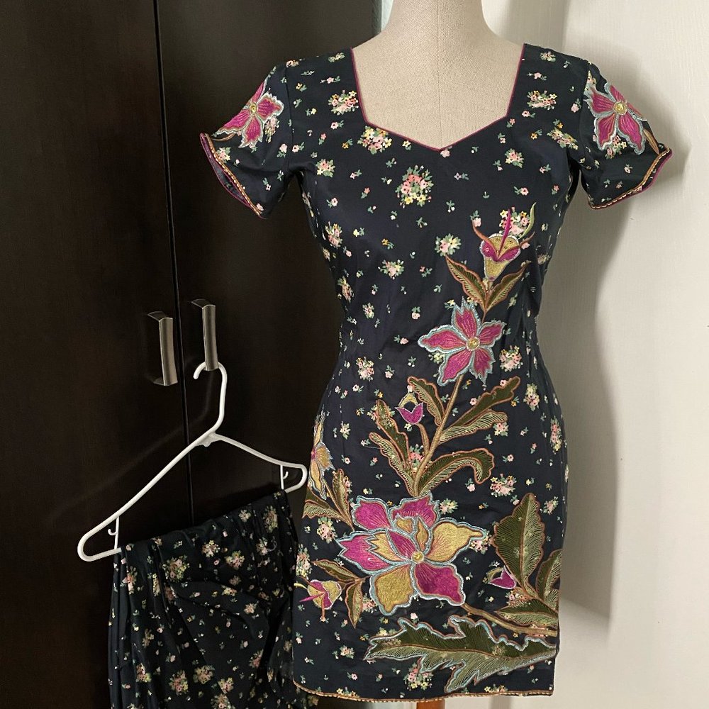 Indian/Pakistani Salwar Kameez